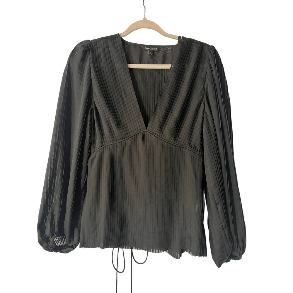 Banana Republic Women's Pleated Balloon Sleeve Blouse Black Size M EUC